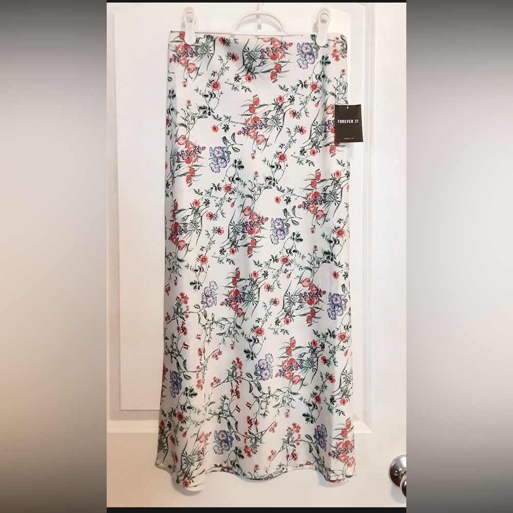 Festive skirt size medium